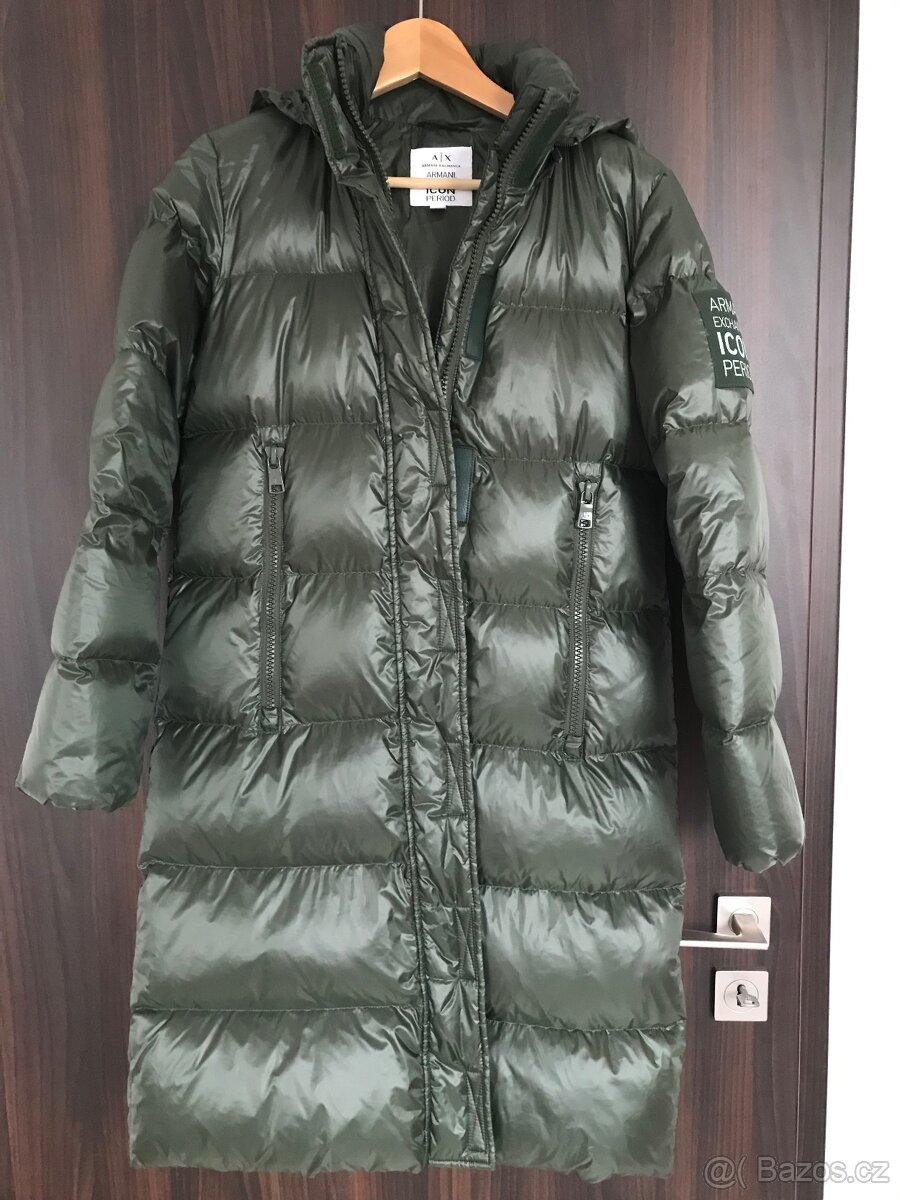 Krásný kabát Armani Exchange Icon