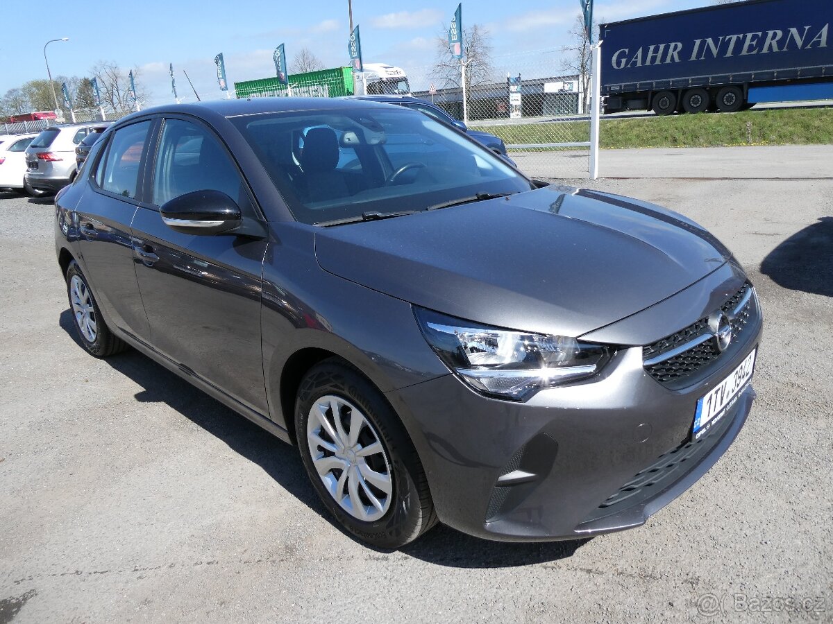 Opel Corsa 1.2 i 55kW Edition, koupeno v ČR