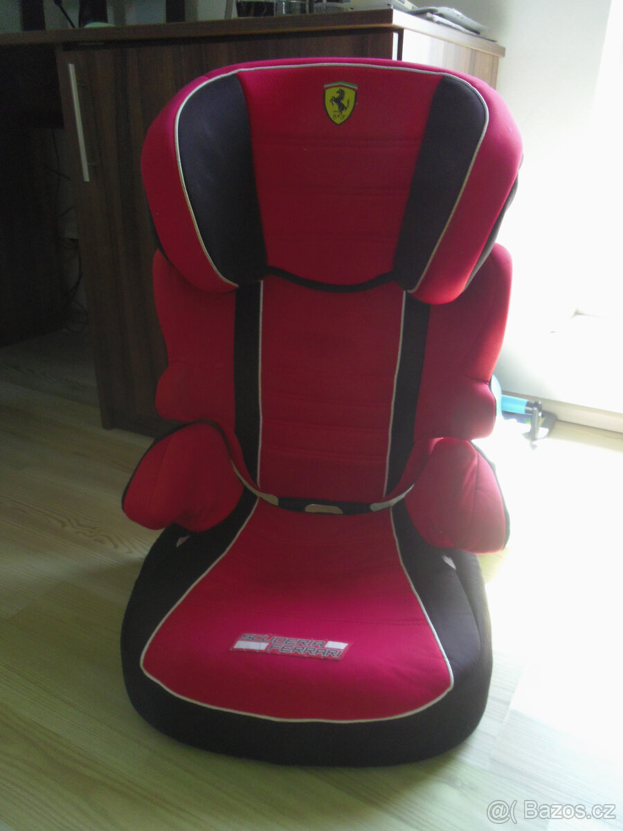 Autosedačka Scuderia Ferrari 15-36kg