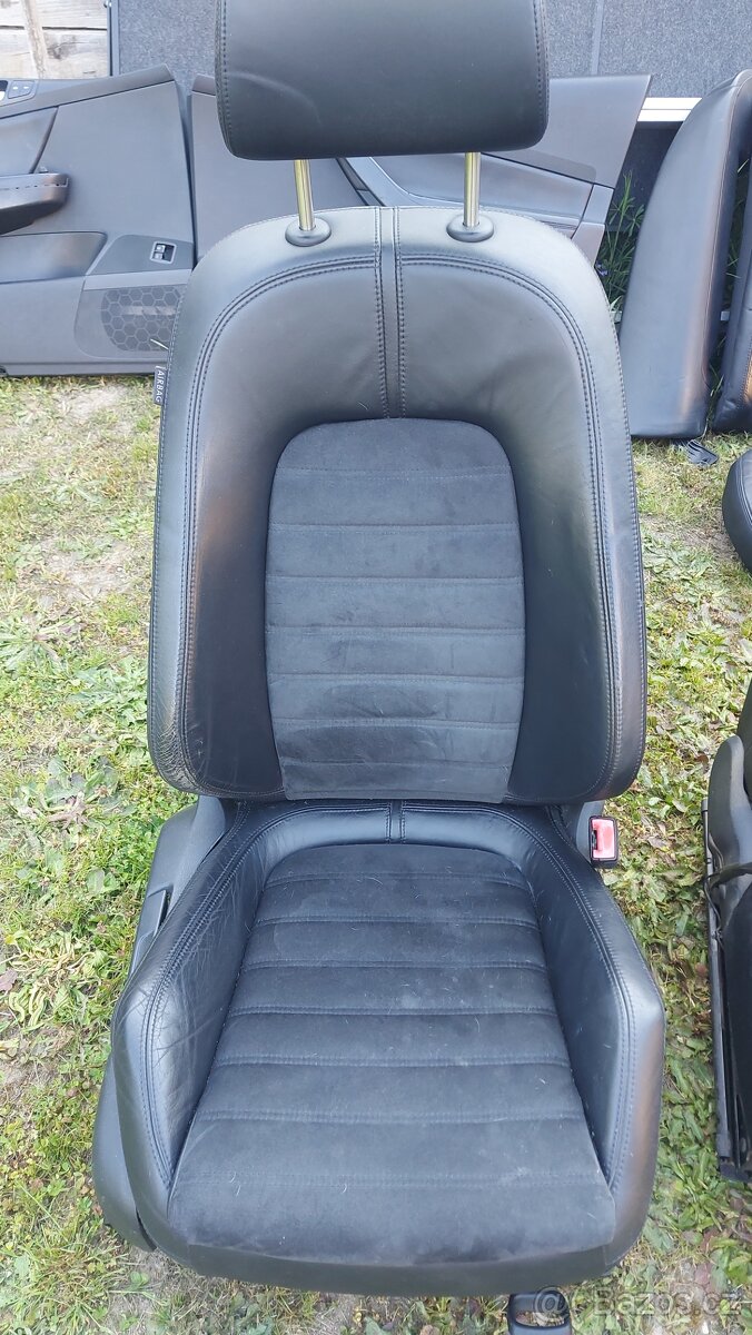 VW passat b6 kozený interier sedadla výhřev