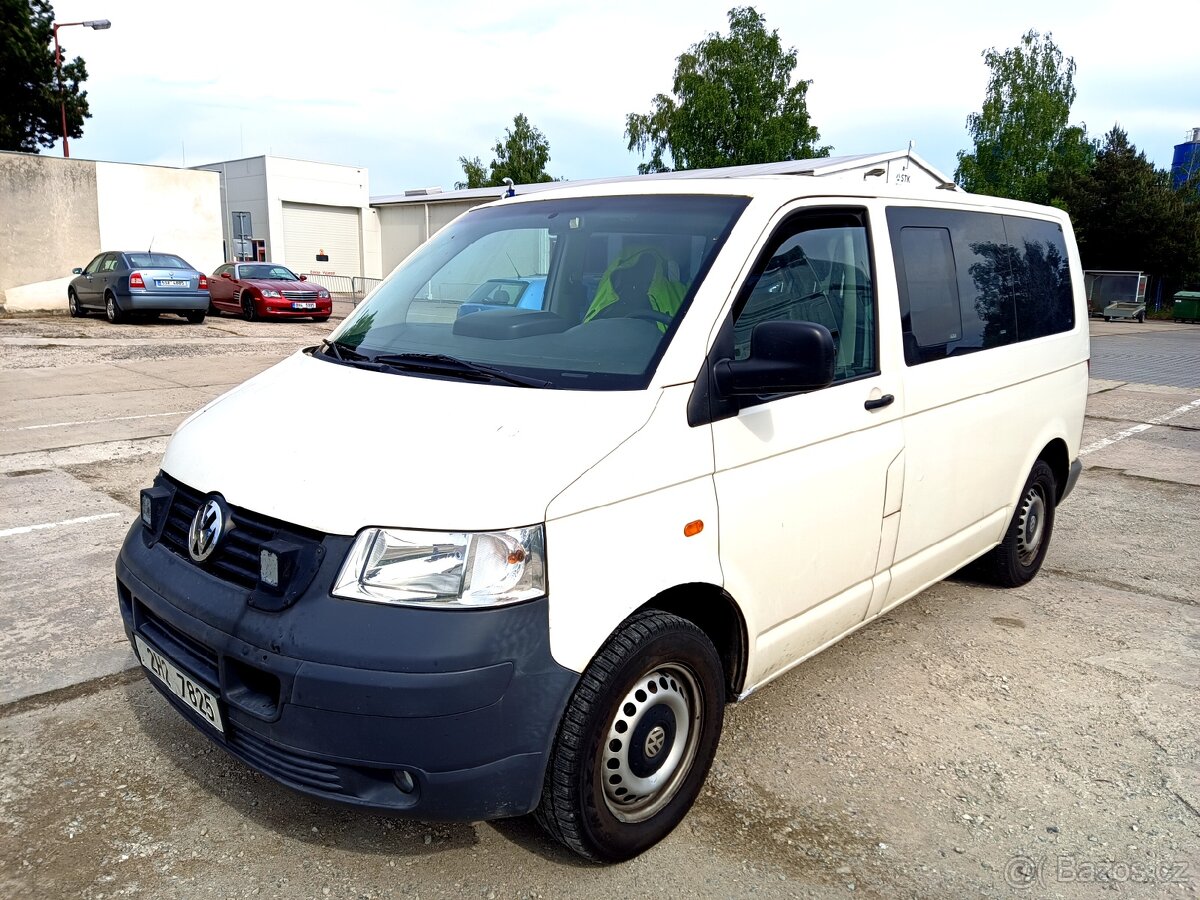 Volkswagen Transporter T5 4 Motion 2.5 TDi 96 kW rv 2006