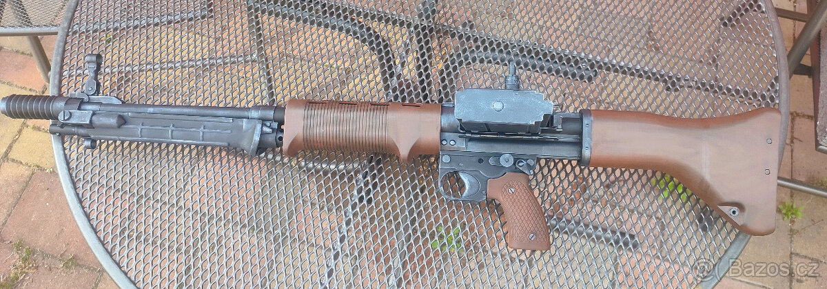 Replika FG42 Fallschirmjägergewehr 42 typeII
