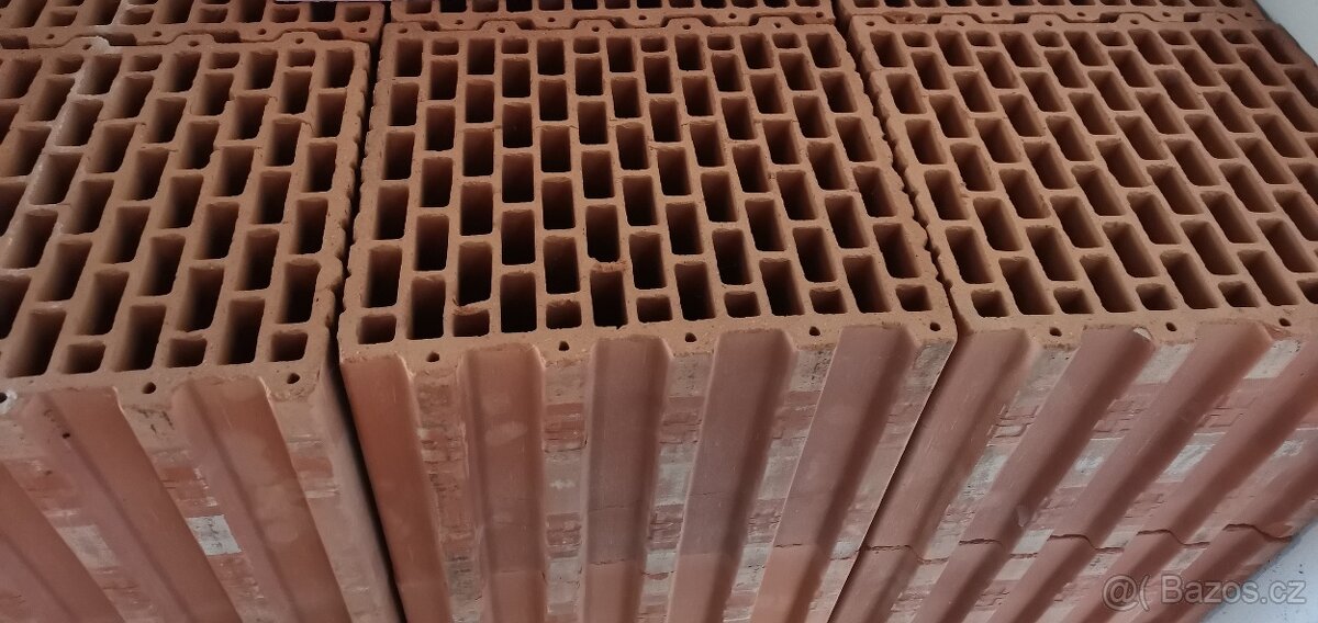 Broušené cihly 30