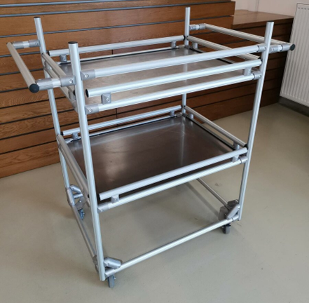 Pickovací vozík do skladu pro manipulaci se zbožím