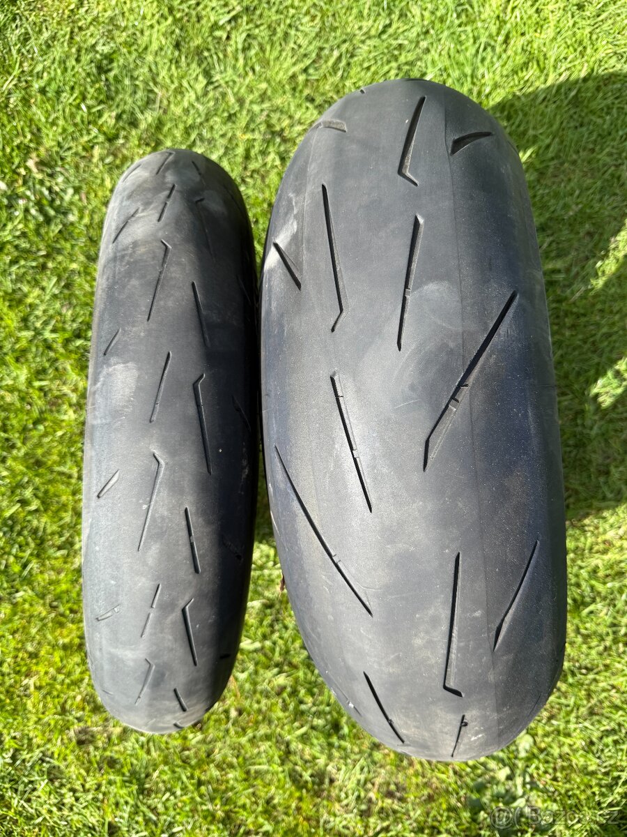 Pneu Pirelli Diablo Rosso 4 Corsa