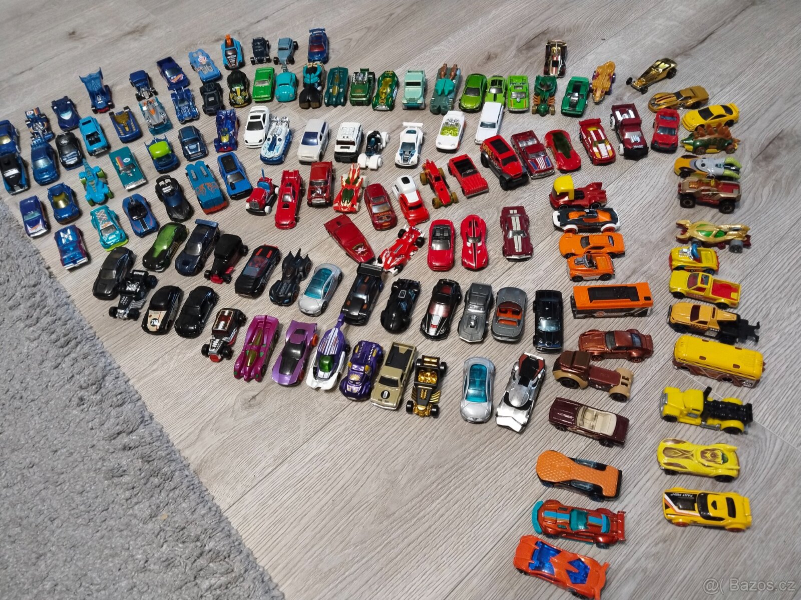 Hot-wheels sada 134 aut