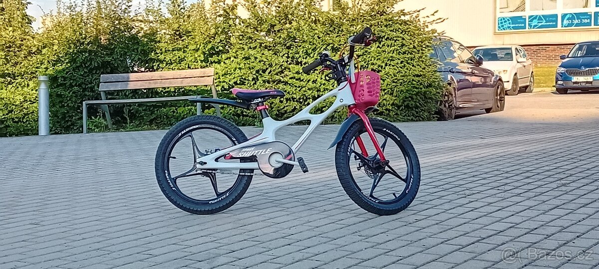 Dívčí dětské kolo