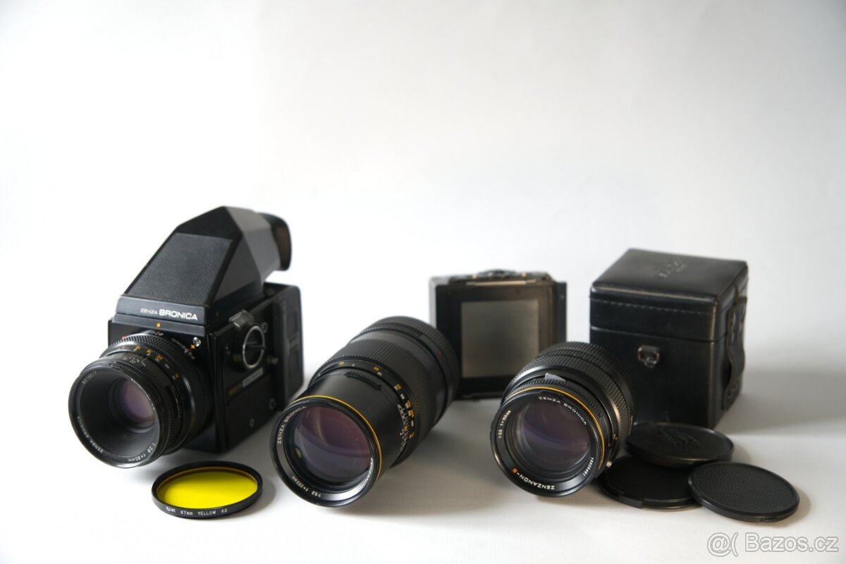 Zenza Bronica SQAi - středoformát 6x6 + příslušenství