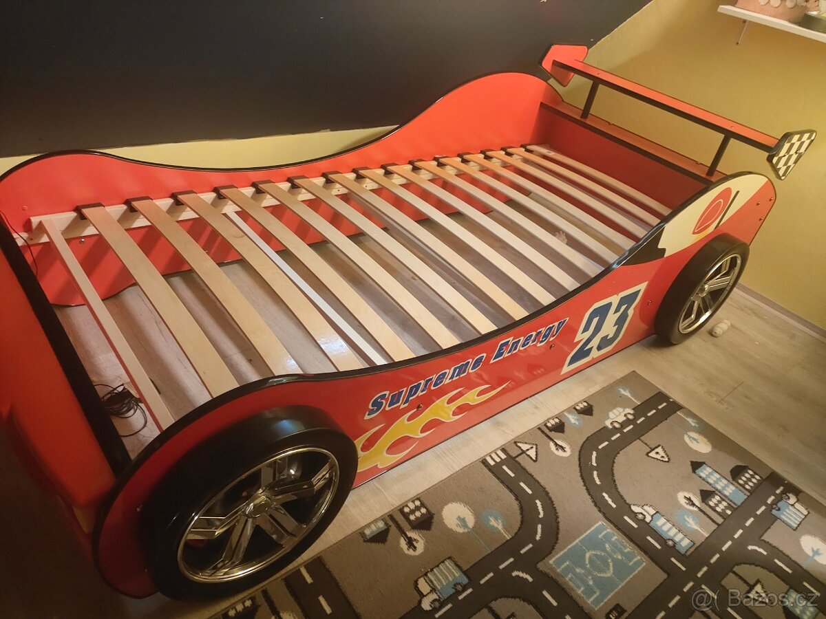 Dětská postel auto 90x200
