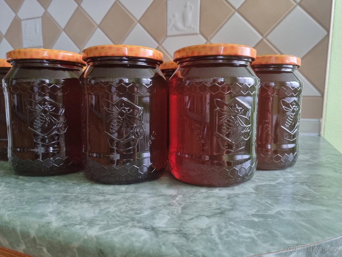 Med přímo od včelaře