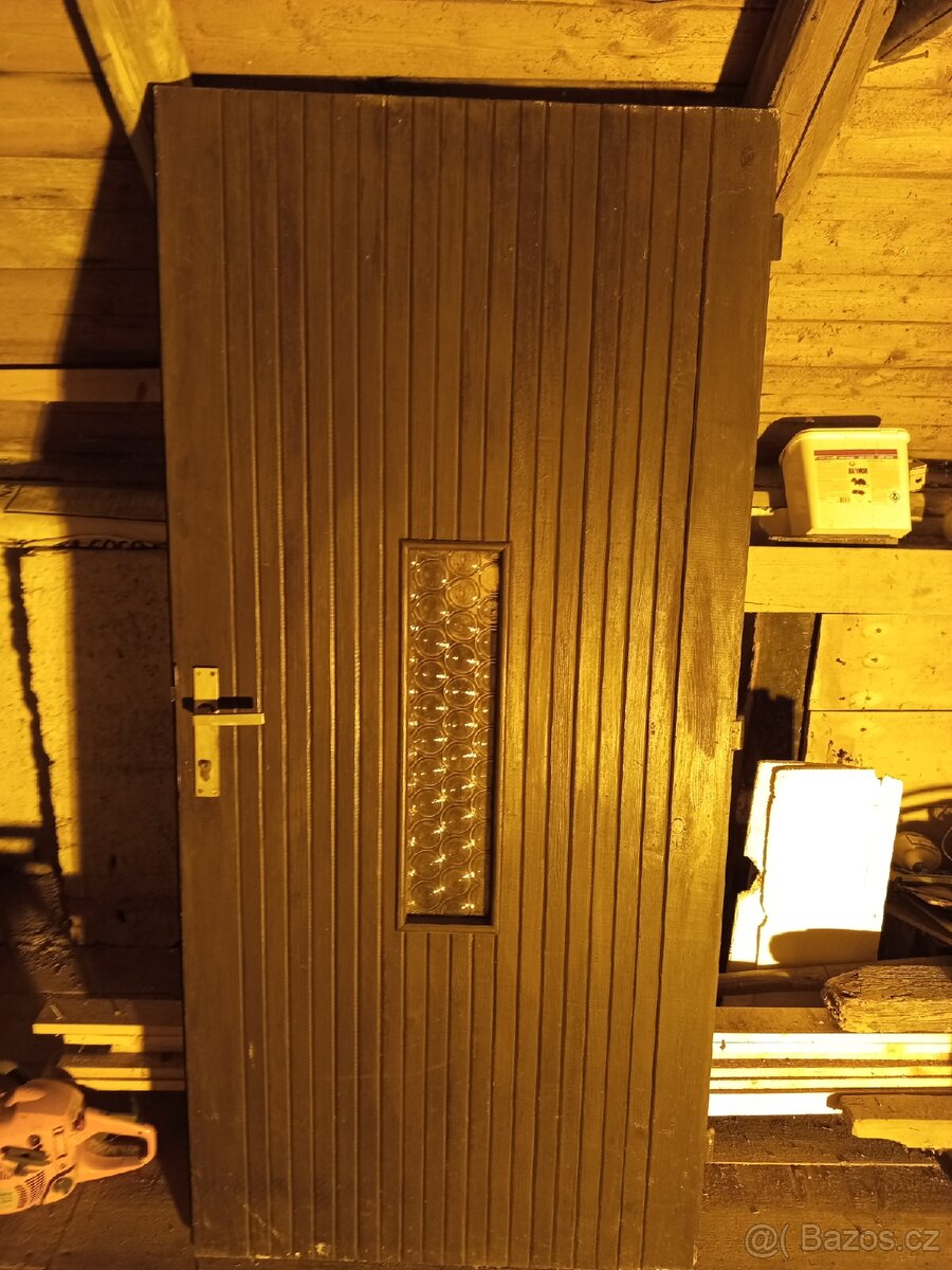 Prodám vchodové palubkove dveře