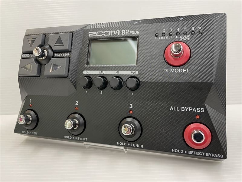 PRODÁM Zoom B2 Four + transportní taška pro Zoom