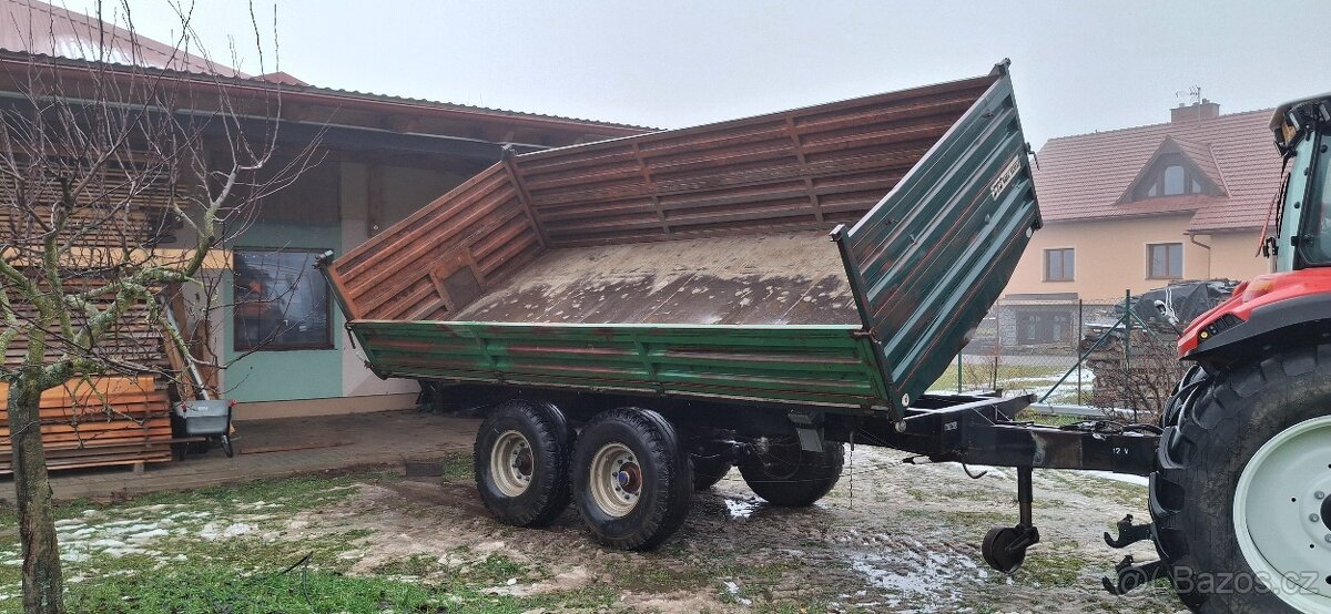 Traktorový přívěs, návěs