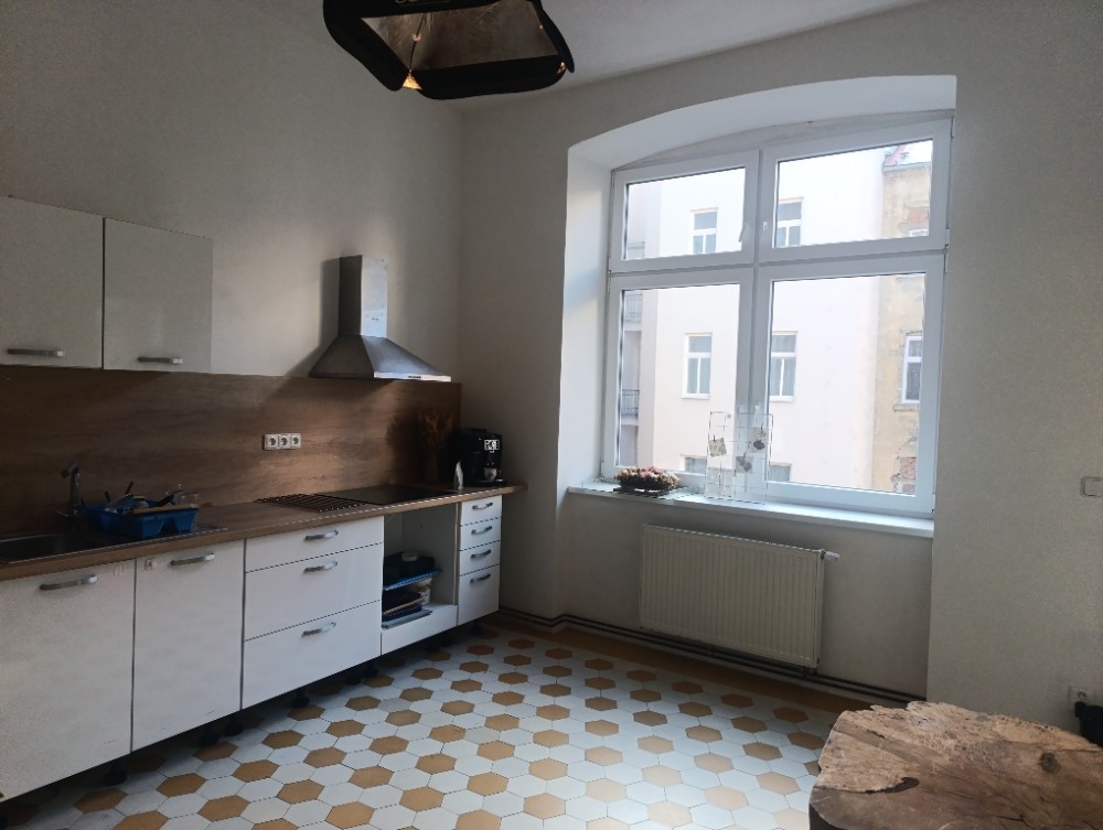 Pronájem prostorného bytu 3+1, Tř. Svobody, Olomouc