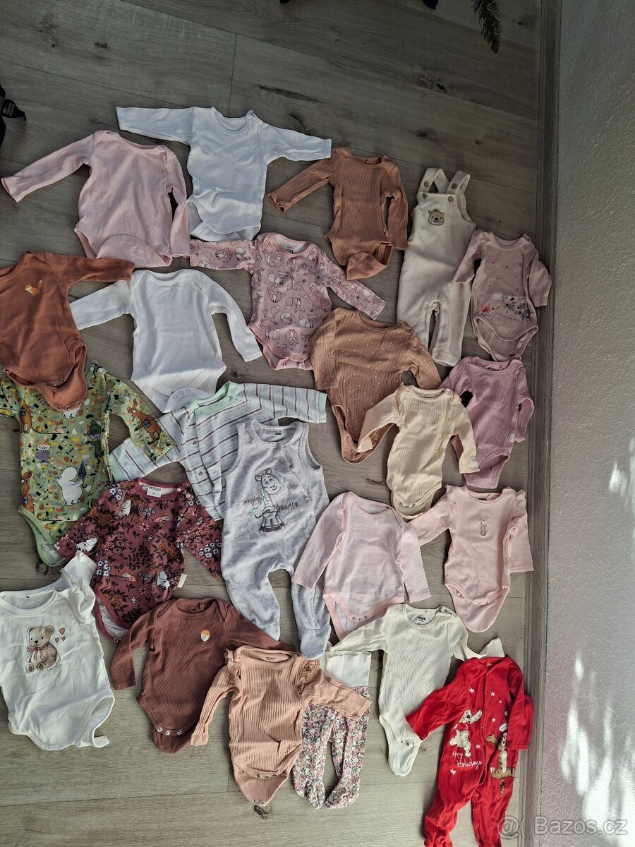 Set oblečení pro miminko 80ks