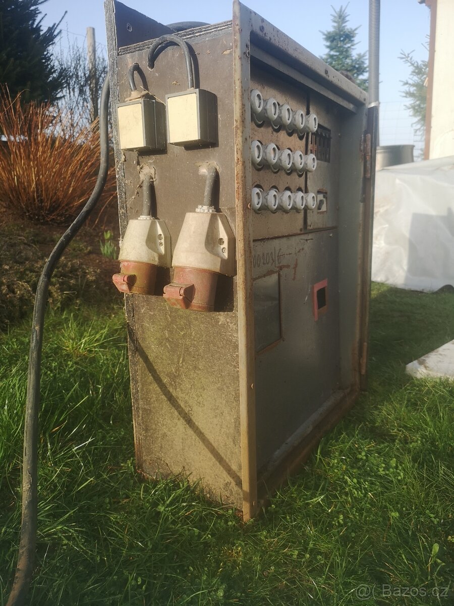 Prodám stavební rozvaděč