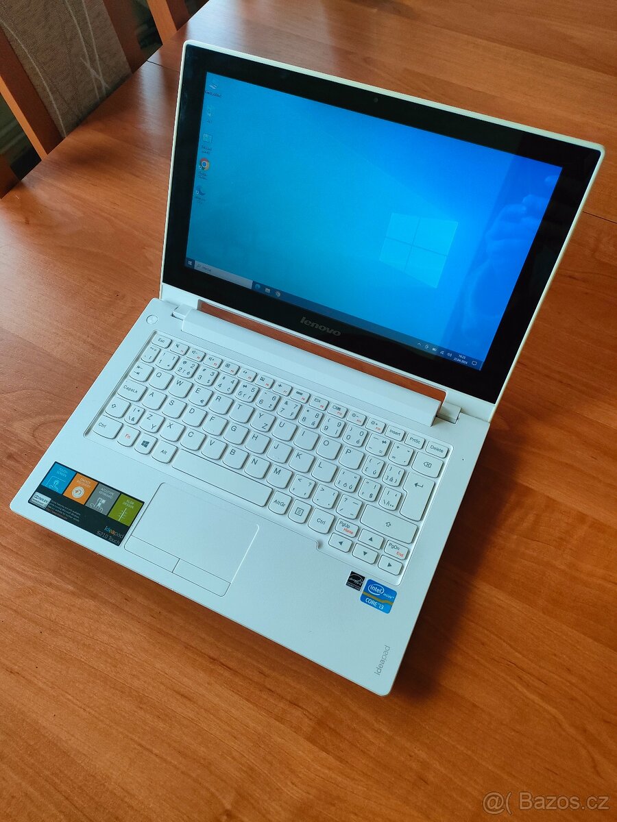 Lenovo S210Touch