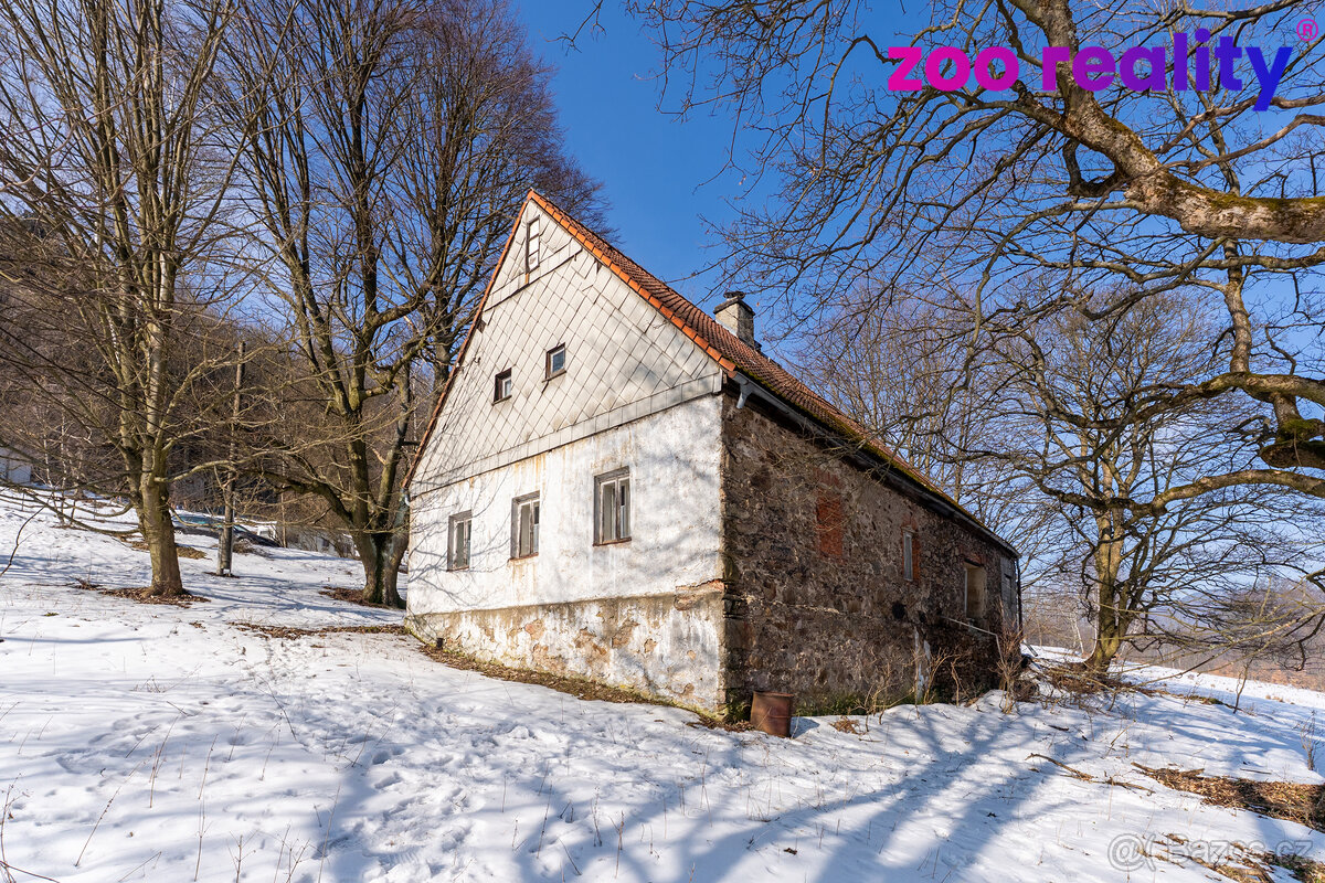 Rekreační objekt, Rašov, Klíny, 15.554 m2 pozemek