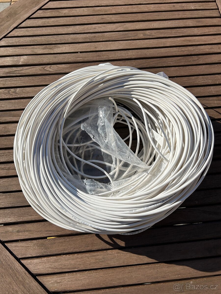 Kabel Jablotron zabezpečovačka