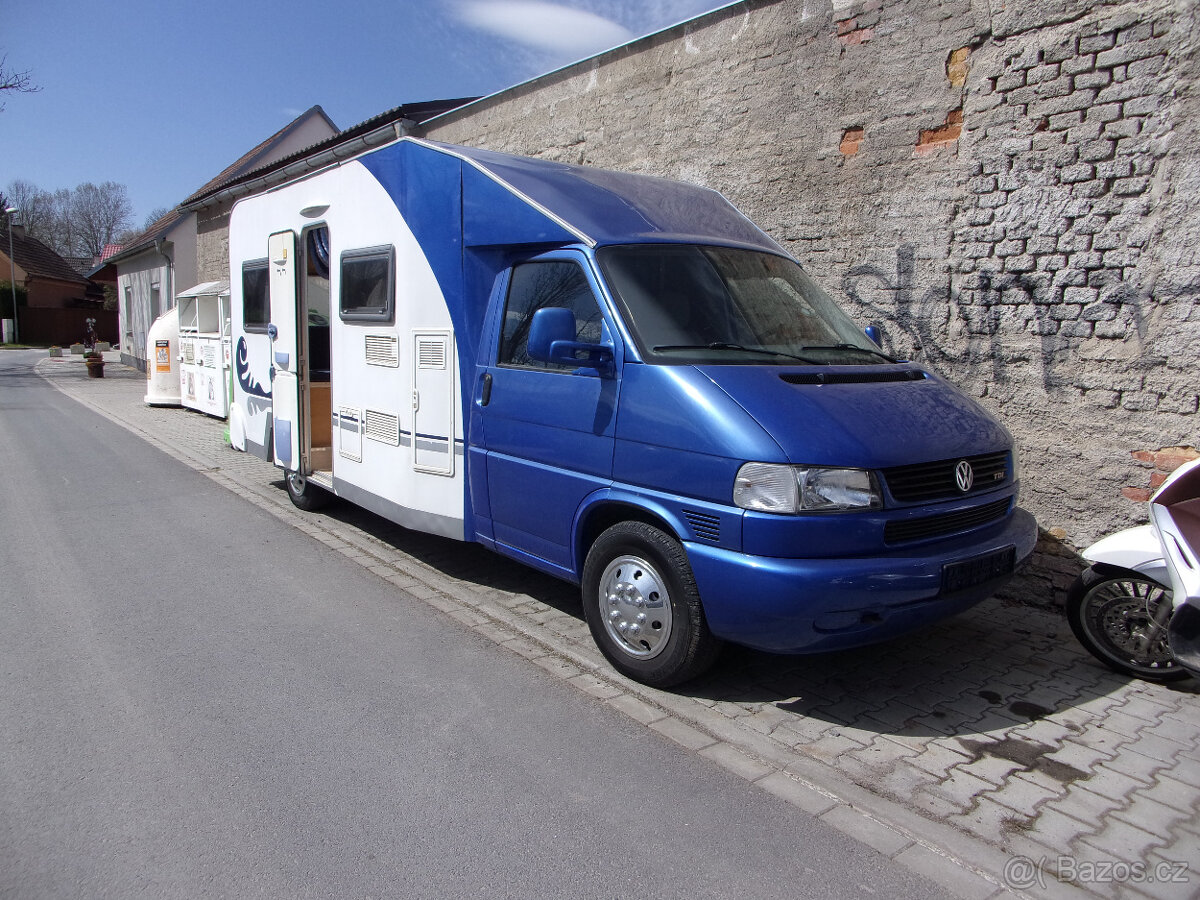 Obytný Volkswagen Transporter 2.5 TDI,Hobby,TOP stav