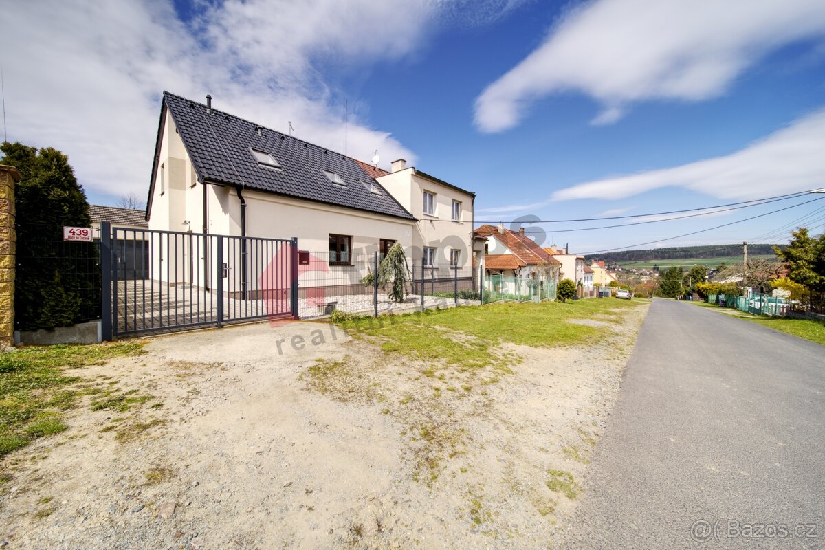 Pronájem RD 3+kk 120m2 s garáží a zahradou ve Starém Plzenci
