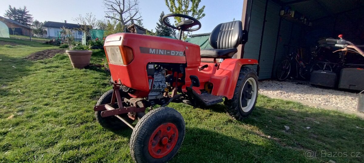 Malotraktor mini