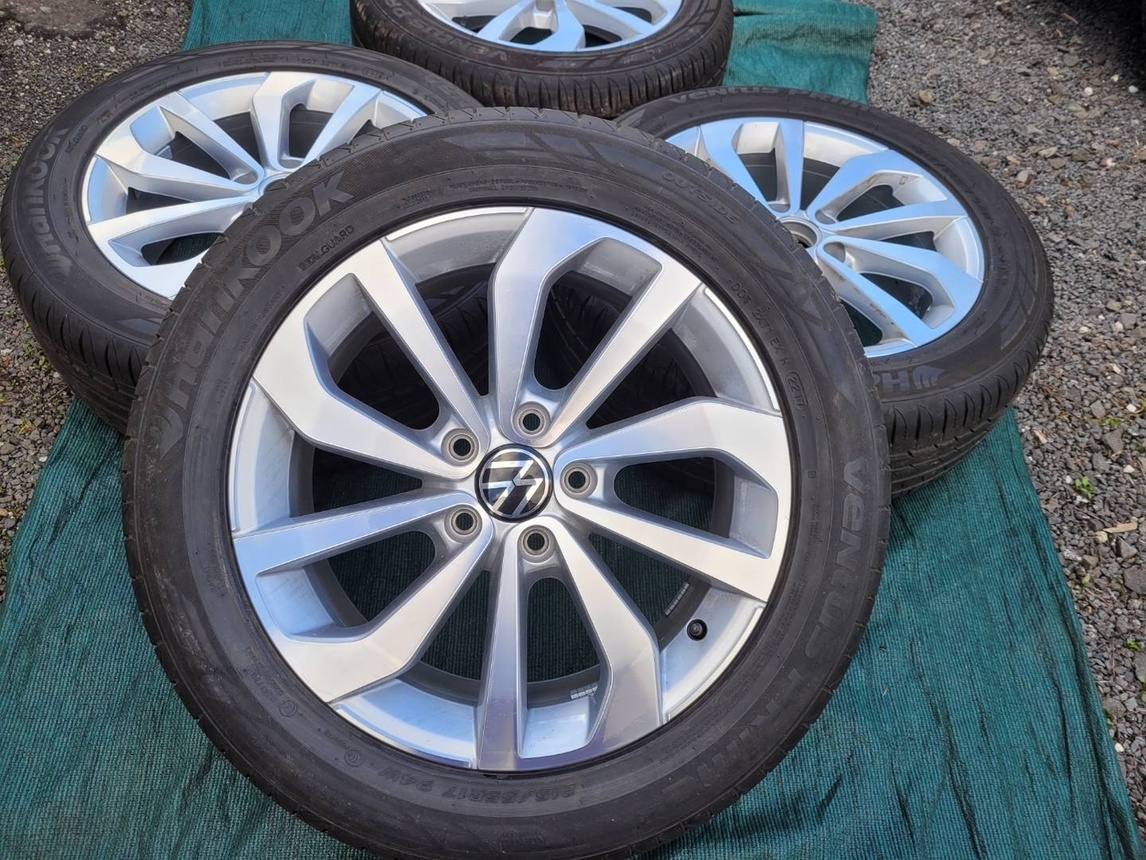 Letní kola Volkswagen T-roc R17 ET45 johanesburg