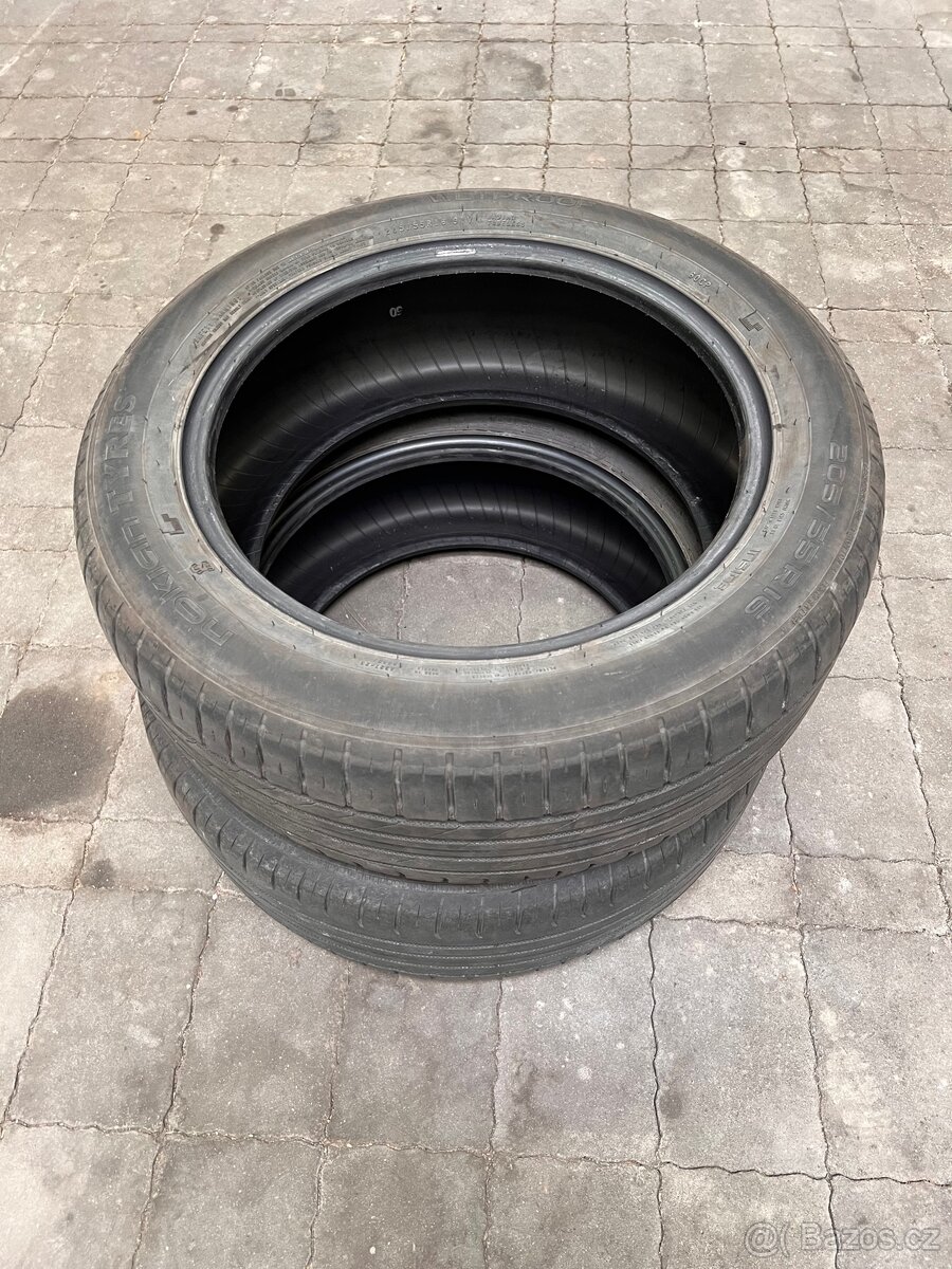 Nokian WetProof 205/55R16