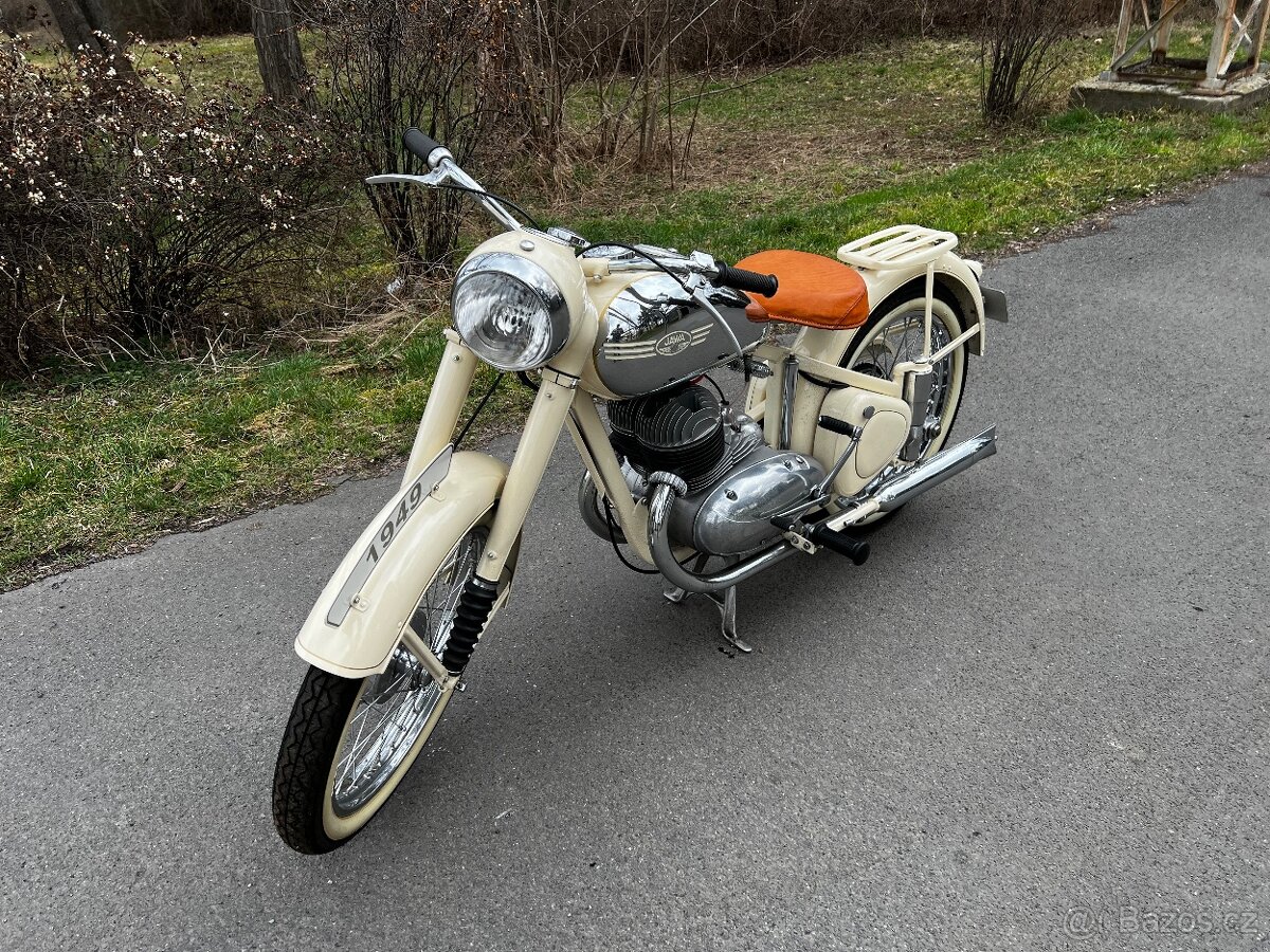 Jawa “pérák” 350