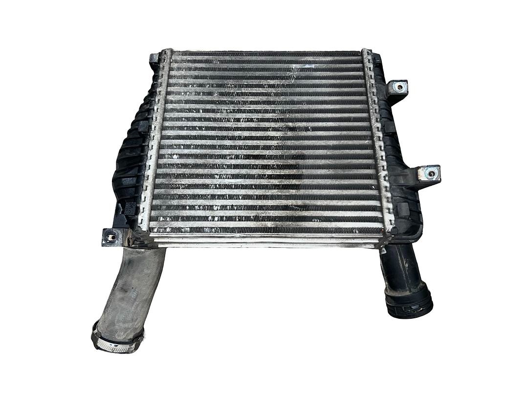 Levý intercooler 7P0145803D Audi Q7 4L r.v. 2011