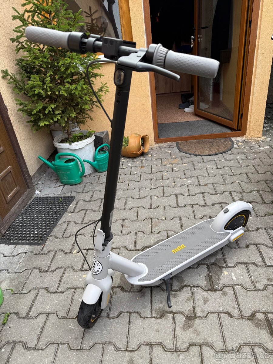 ninebot kickscooter max g30 segway