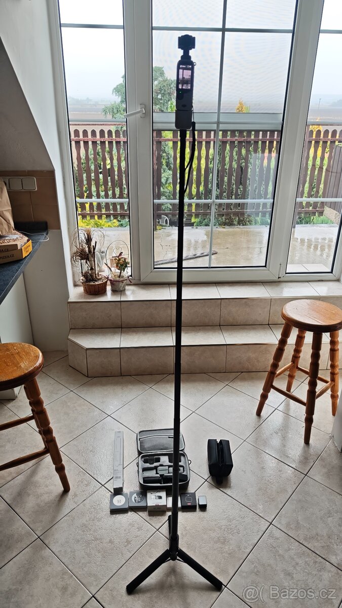 DJI Osmo Pocket 3 Creator Combo + Mega Pack (Obří stativ)