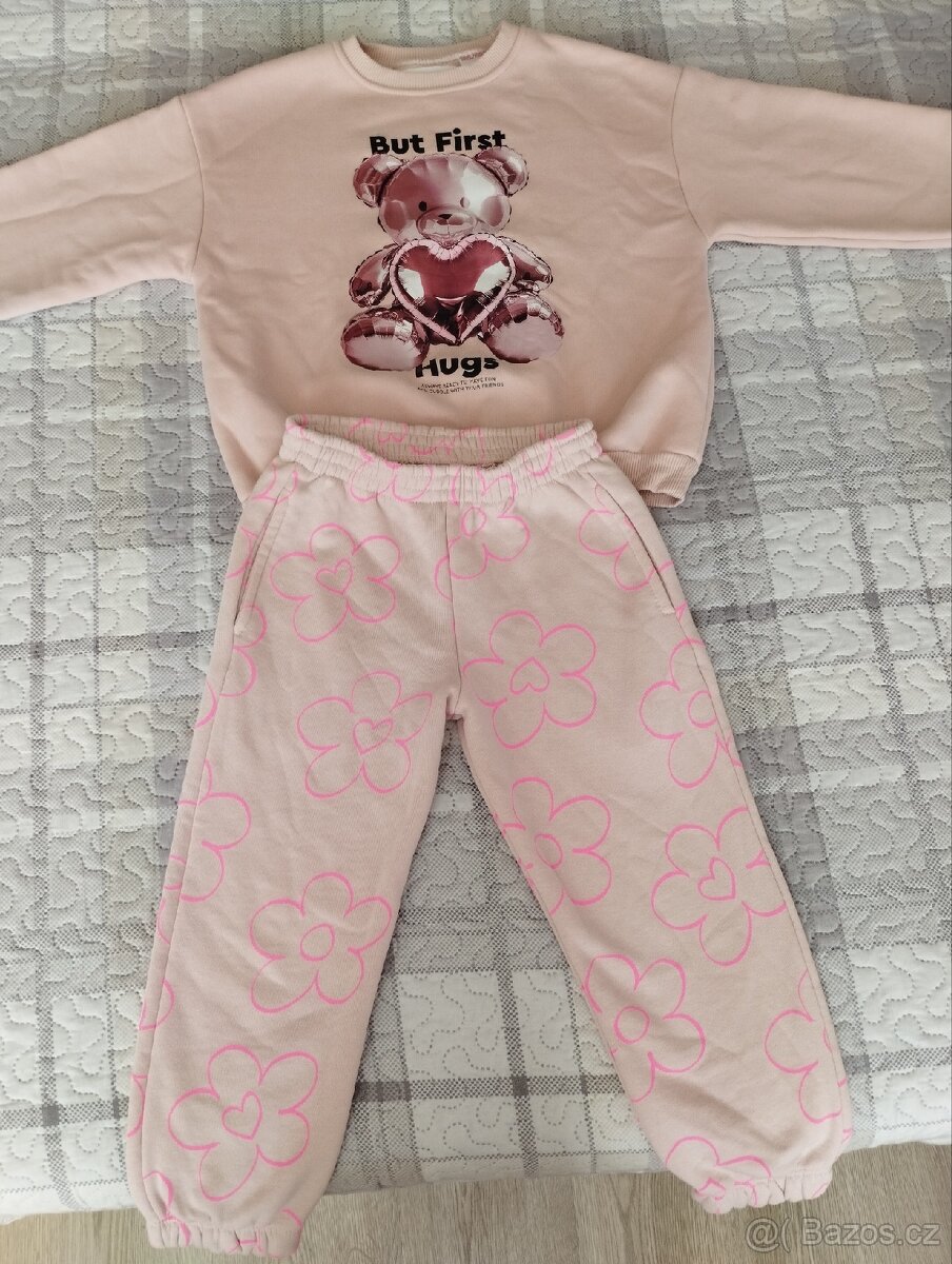 Dívčí mikina a tepláky Zara 116