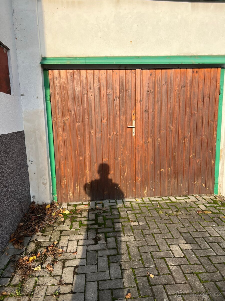 Garáž v ulici Jiráskova Krupka