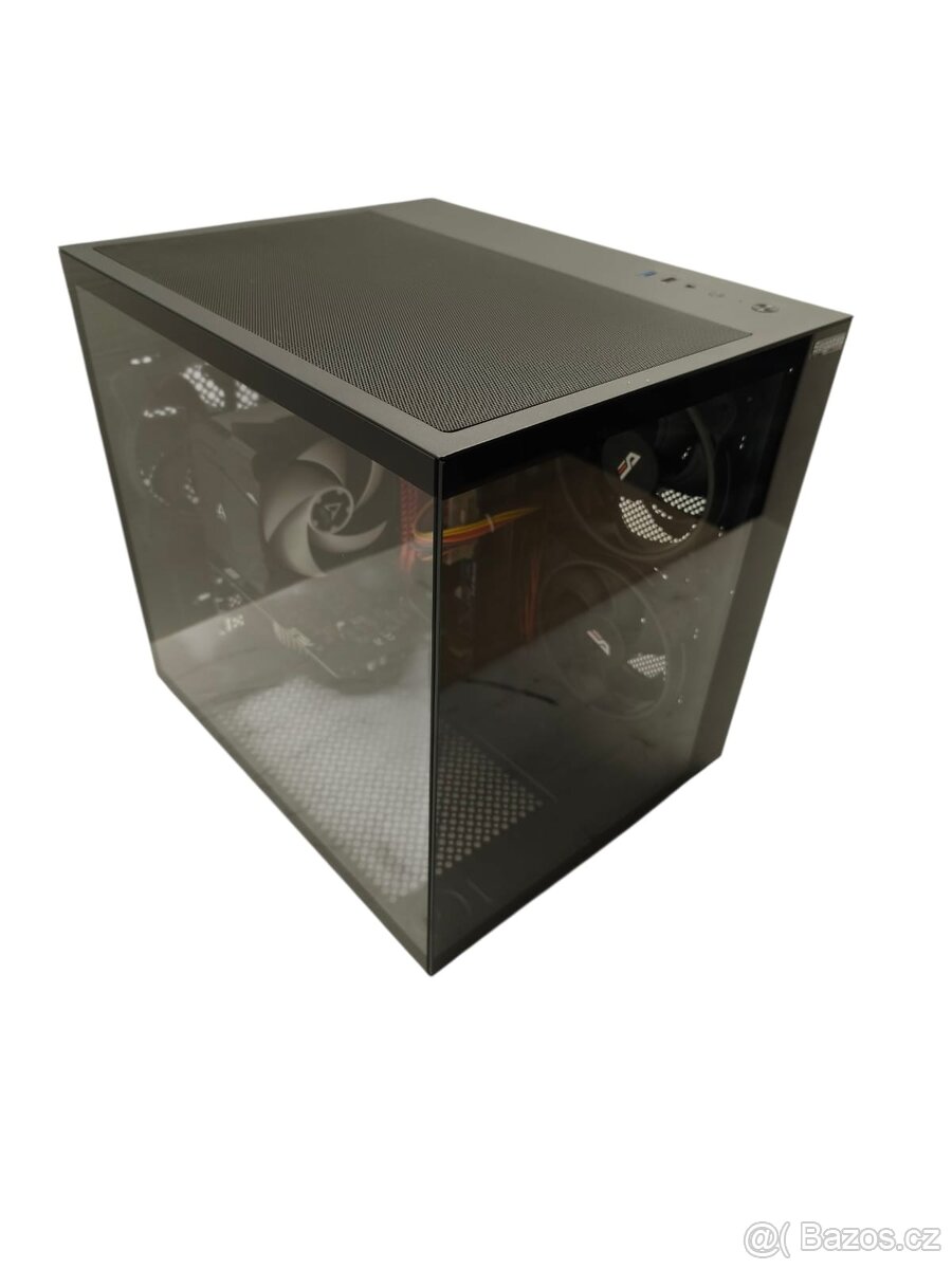 PC Gigabyte Gaming akvárium ( 12 měsíců záruka+Faktura )