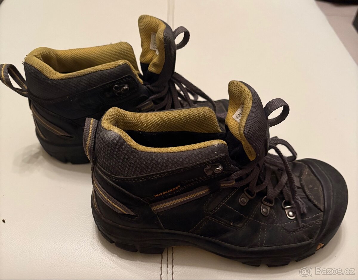 KEEN DRY WATERPROOF Black Gray 38 (23,5cm)