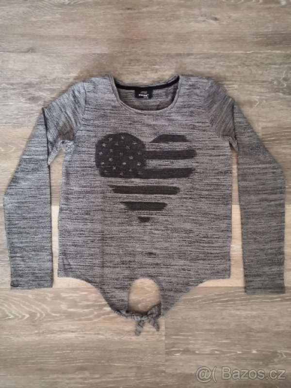 Dívčí svetřík vel. 146-152