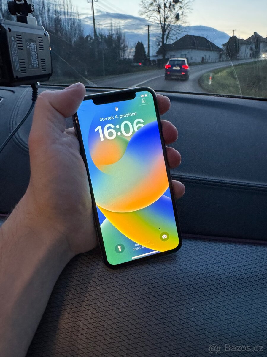 IPhone X