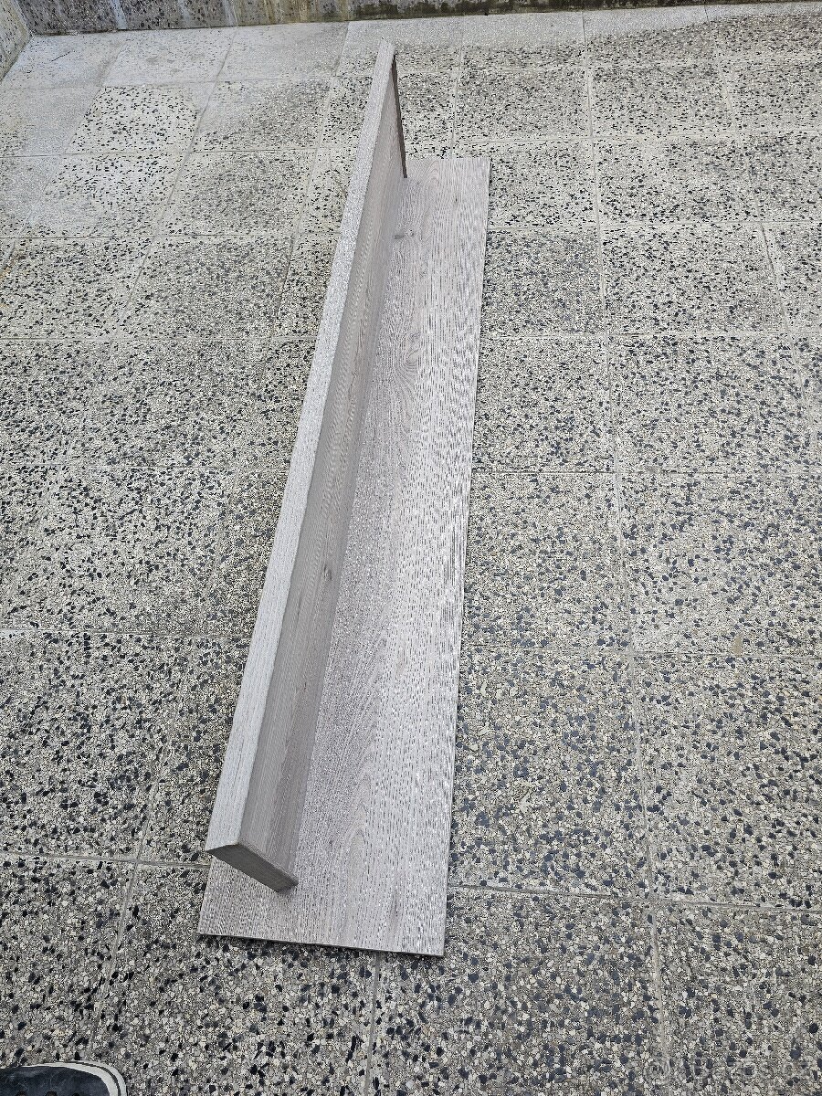 Police dyha 150cm cca