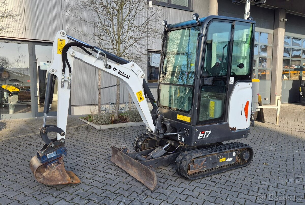 Prodám Bob Cat E17