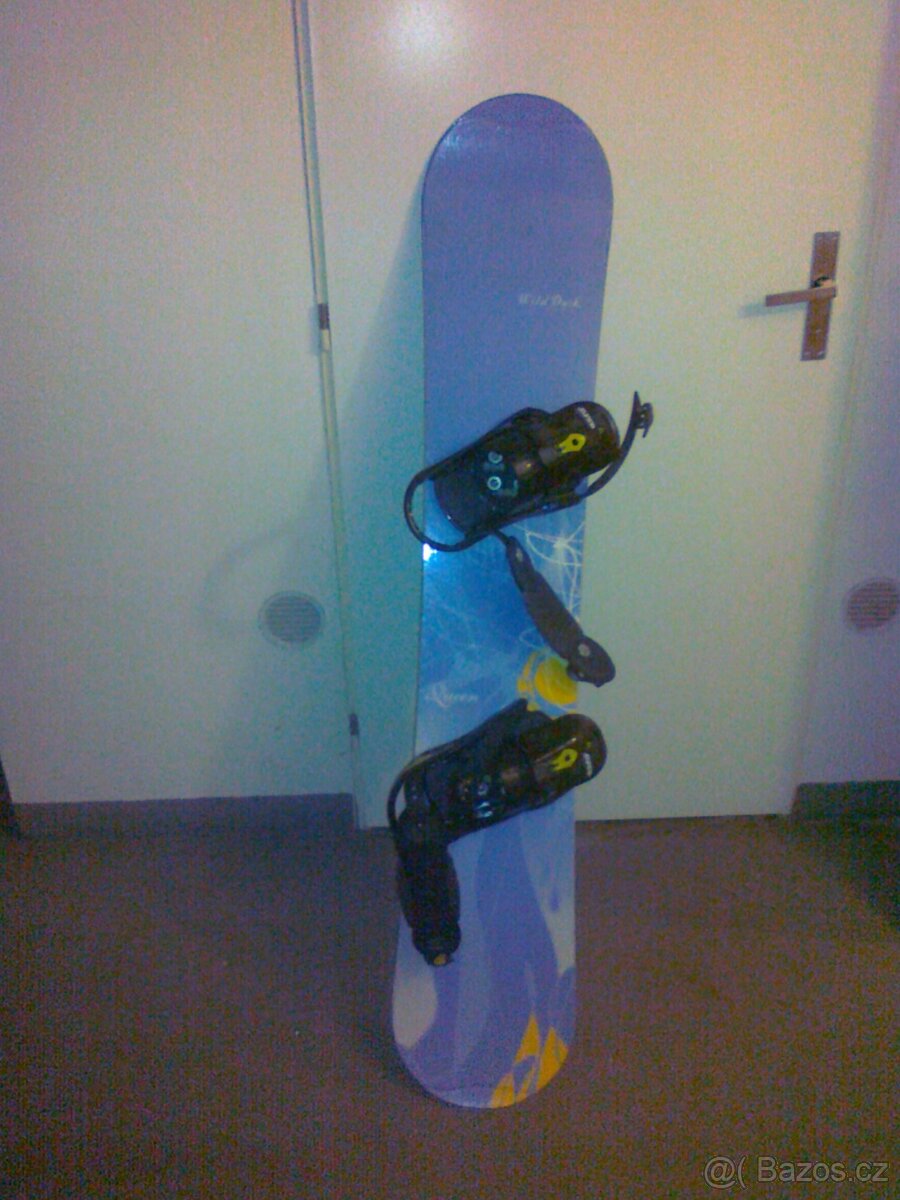 snowboard + vázání + boty vel. 40 + přepravní obal