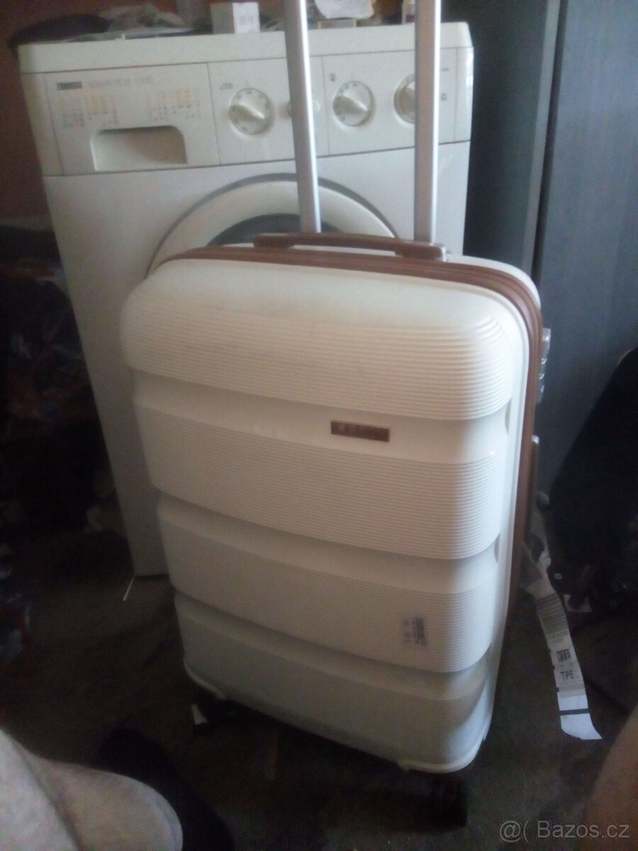 Prodám cestovní kufr Kono K2092L spinner 65cm
