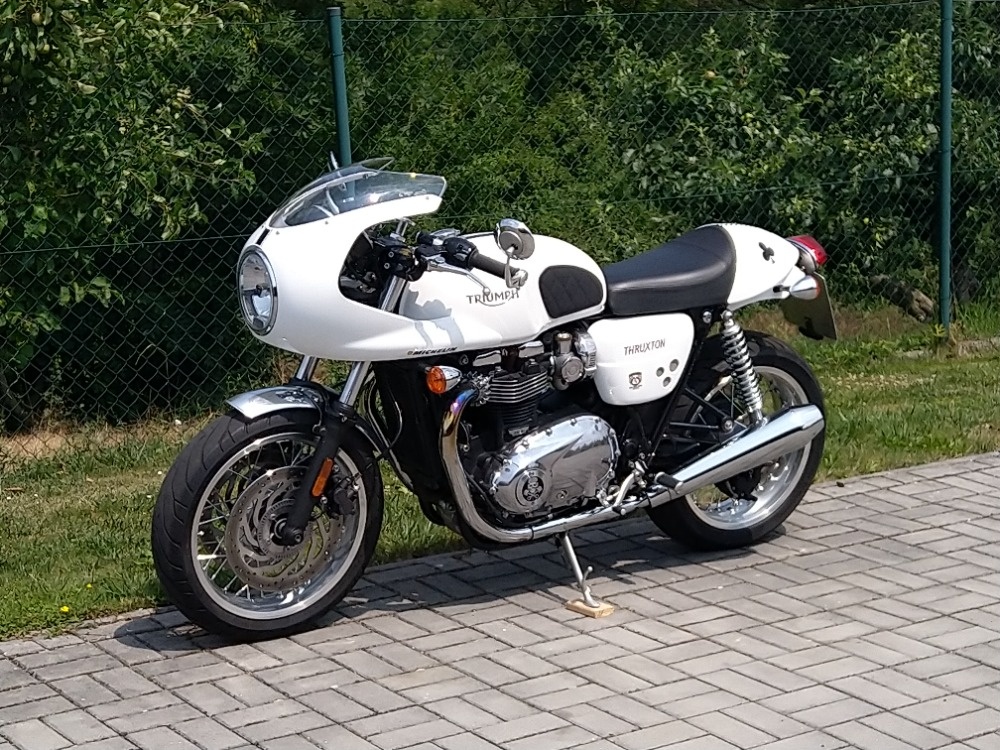 Triumph Thruxton 1200