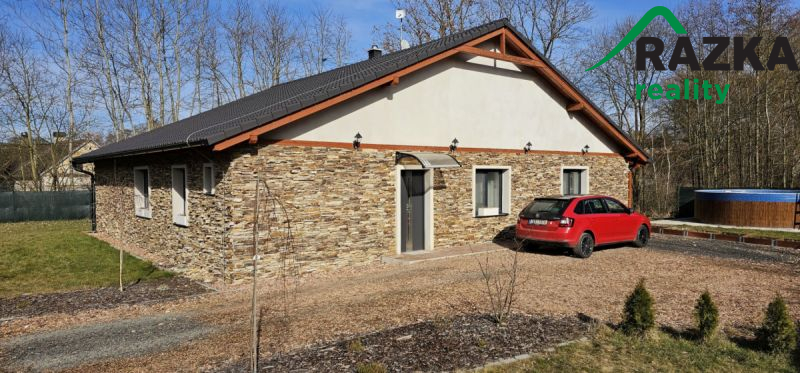 Novostavba RD 4+KK (200 m2) se zahradou 927 m2...