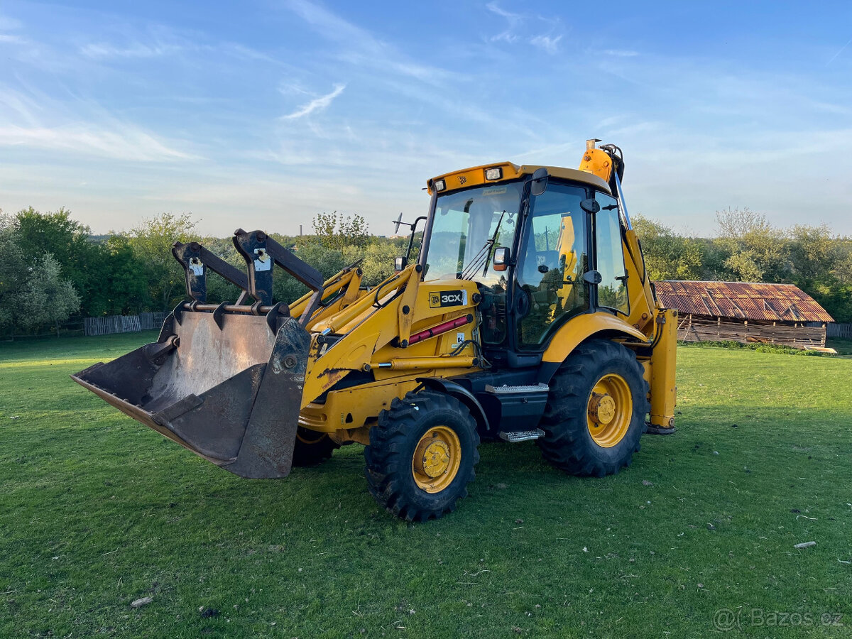 Traktorbagr JCB 3CX 4x4