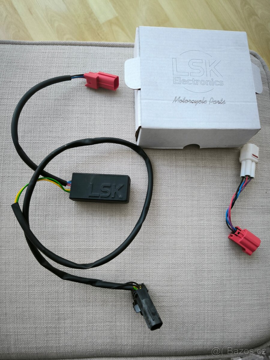 LSK Dongle vypínání ABS Yamaha Ténéré 700 euro 4-5
