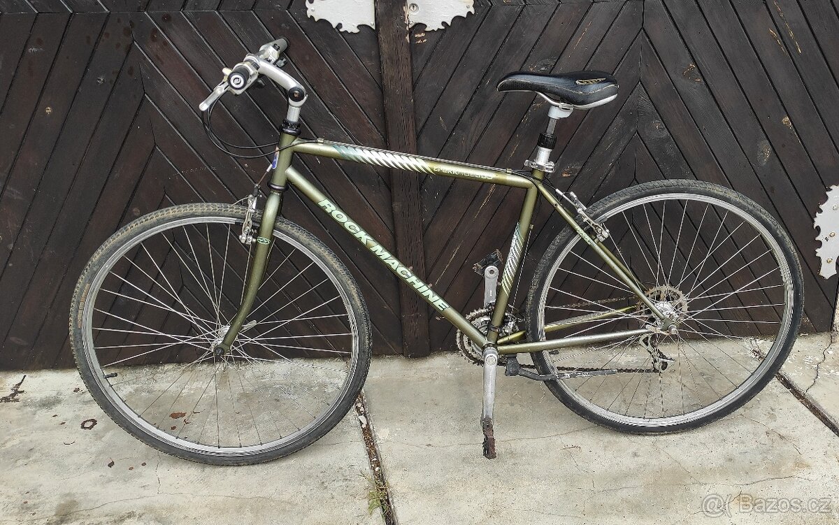 Trekové kolo ROCK MACHINE