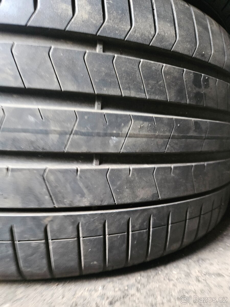 305/35R21 109Y XL P-Zero (PZ4) Luxury PNCS B PIRELLI