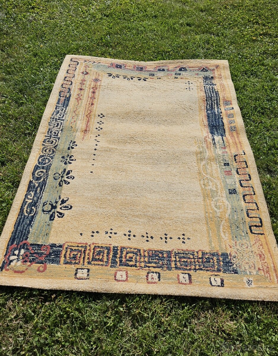 Prodám koberec 185×133cm