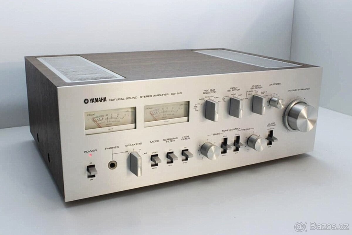 YAMAHA CA-810 STEREO AMPLIFIER TOP STAV